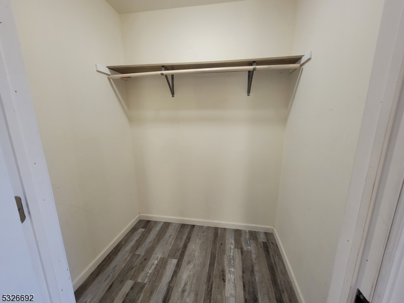 Walk in Closet