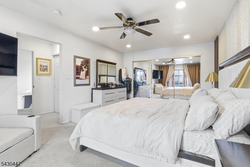 Masterbedroom