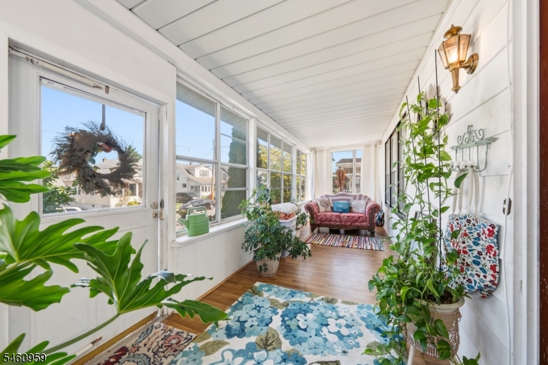 3 Fairview Ave