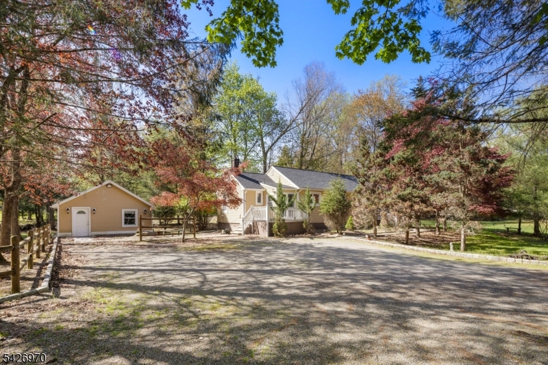 10 Old Stone Church Rd, Upper Saddle River Boro, NJ 07458 Listing Photo  0