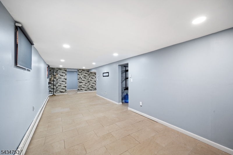 247 E 6Th St, Clifton City, NJ 07011 Listing Photo  17