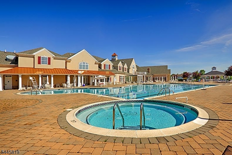 6 Delaware Crossing