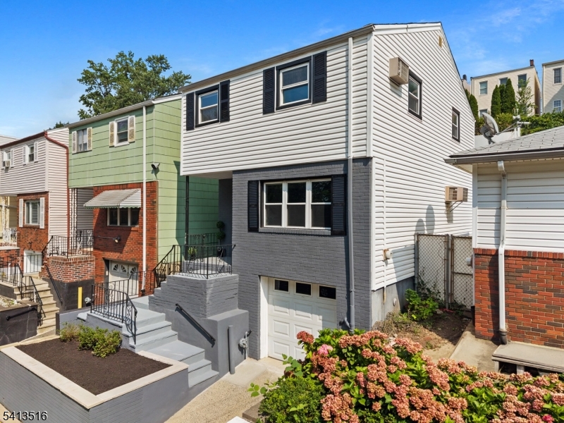 174 Terrace Ave