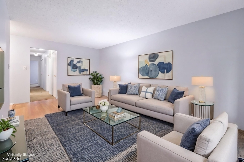 90 Edward Dr