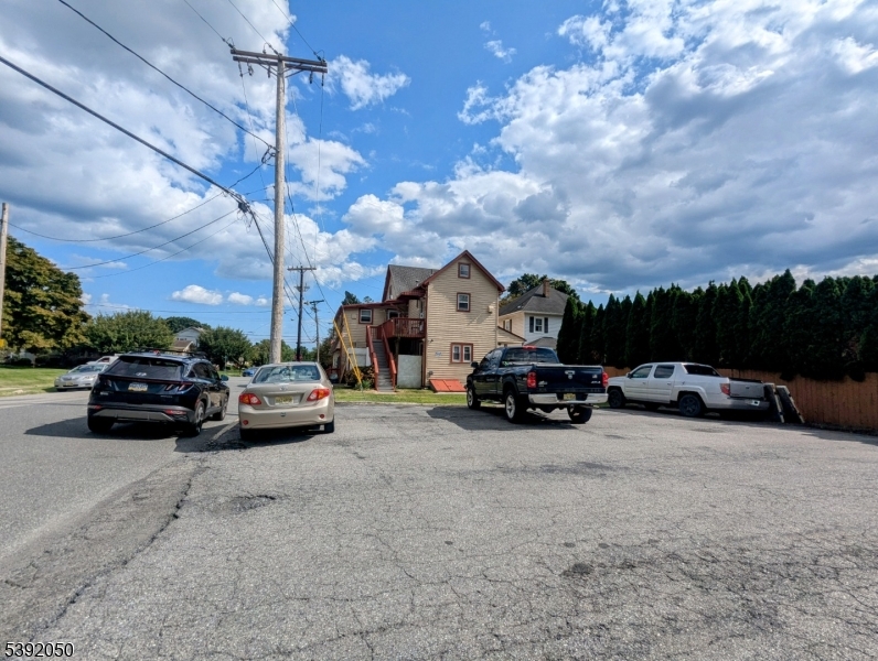1 car parking space