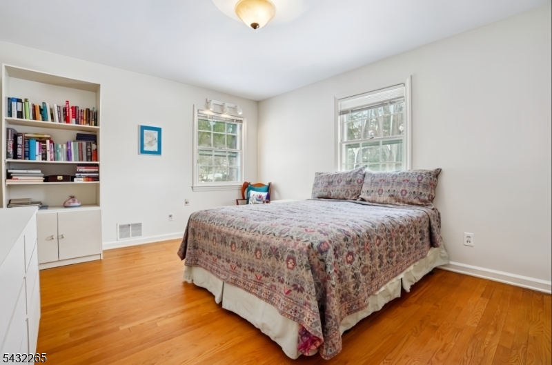 Bedroom2