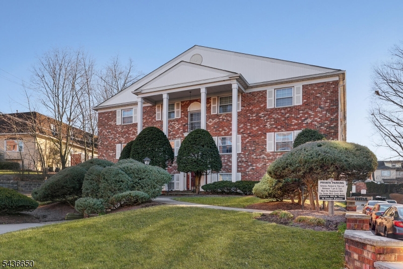 37 Hill St, #C8, Morristown Town, NJ 07960 Listing Photo  0