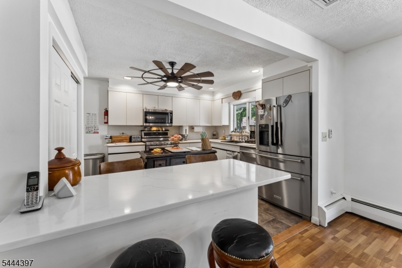 116 Pasadena Ave