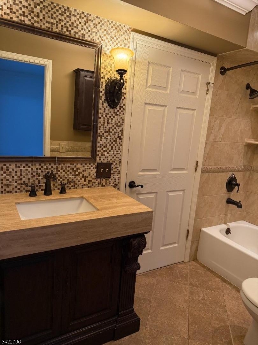 Ground Floor Full Bath