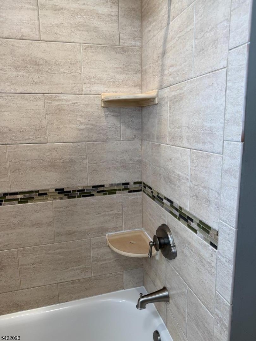 1st Floor Bathroom