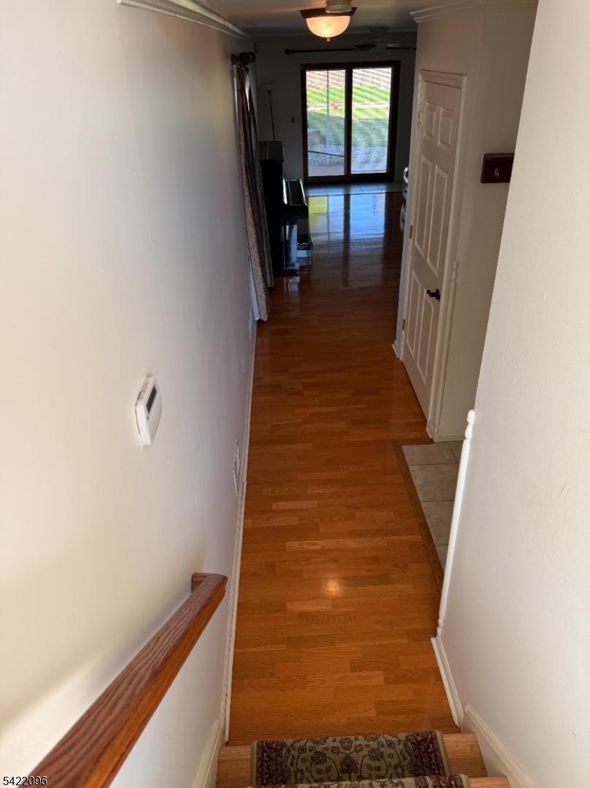 Foyer to Ground Floor