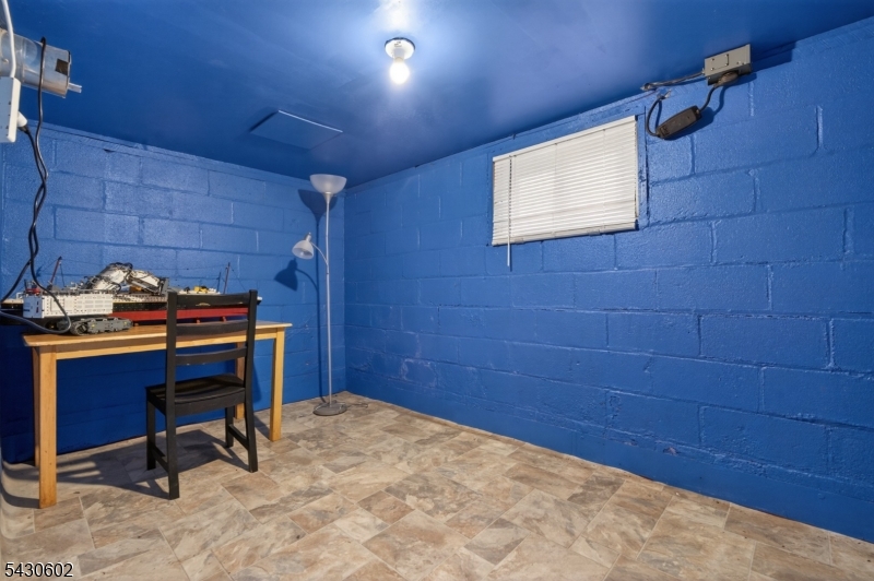 basement office