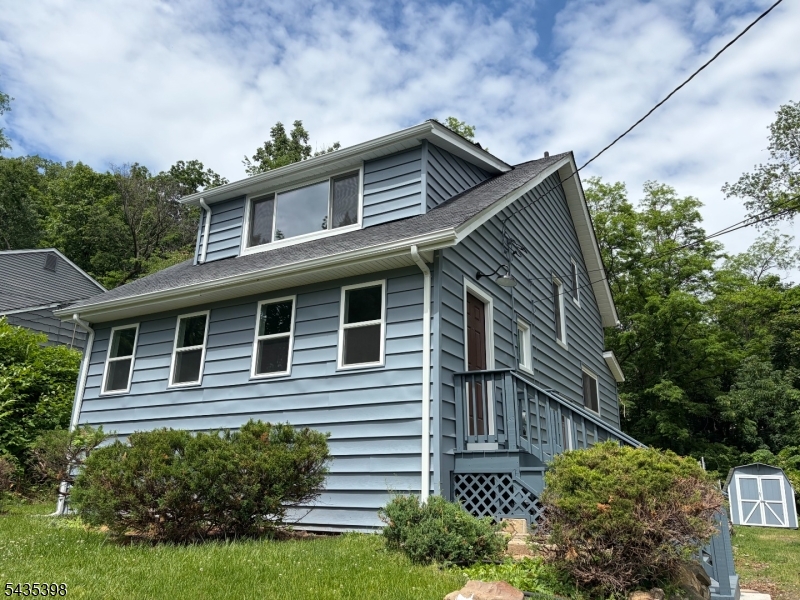 1104 N Washington Ave, Green Brook Twp., NJ 08812 Listing Photo  0