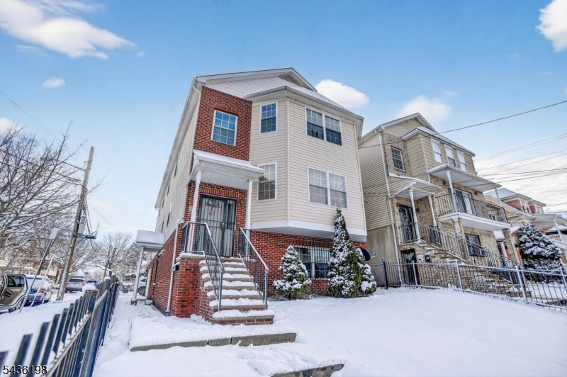 26 Clinton Pl, Newark City, NJ 07108 Listing Photo  0
