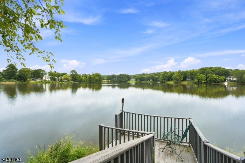 412 D Lake Shore North O104 D