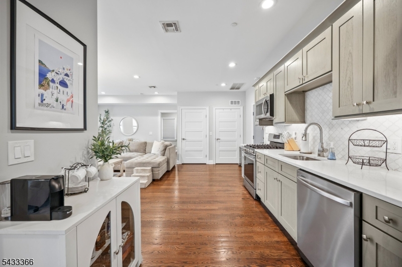 2 Bed Apartment