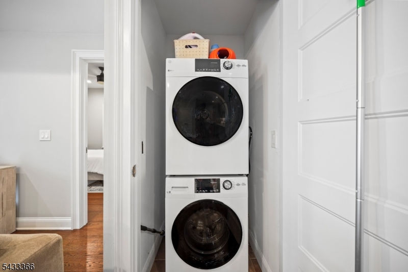 2 Bed Apartment