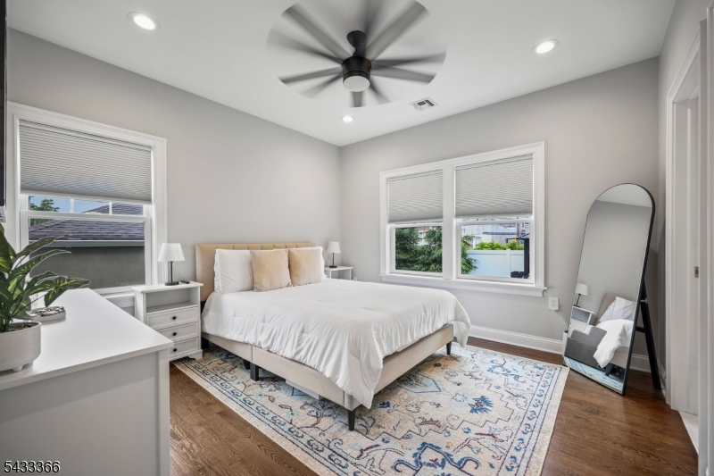 1 Bed Apartment