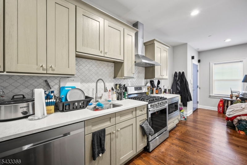 1 Bed Apartment