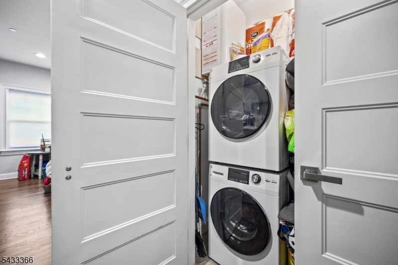 1 Bed Apartment