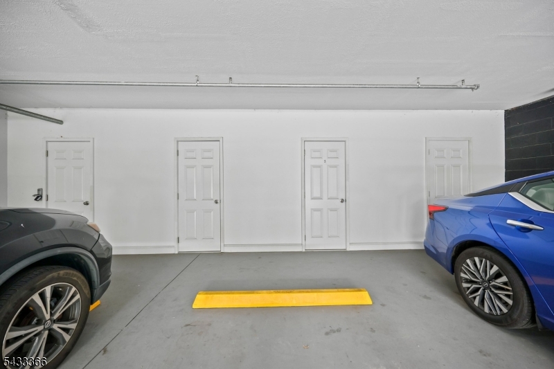 Storage/Garage