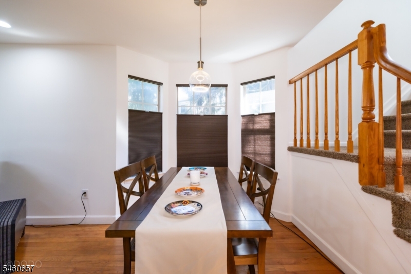 86 Gordon Ave
