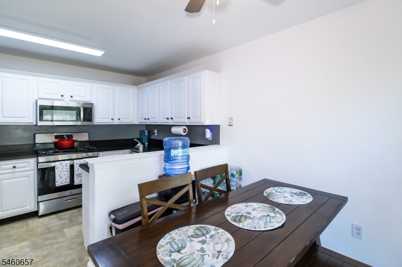 86 Gordon Ave