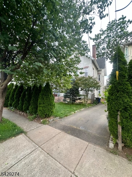 208 E 9Th St, Plainfield City, NJ 07060 Listing Photo  0