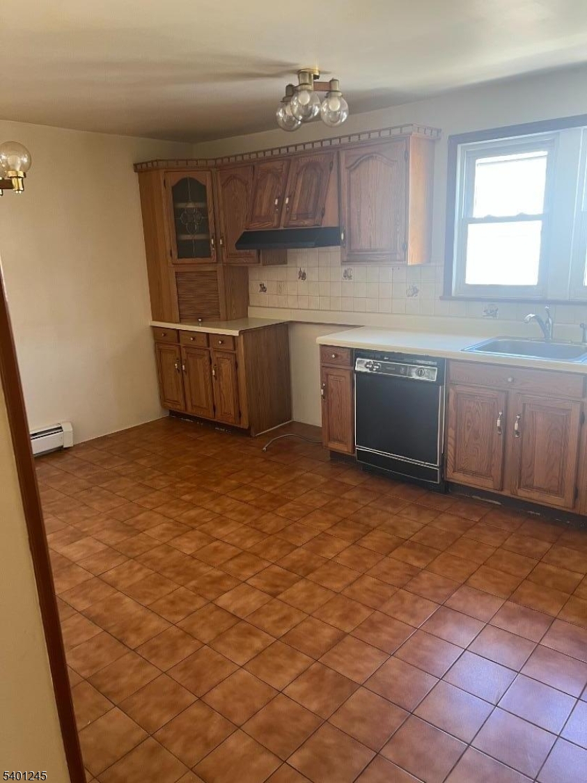 195 Walnut St, Newark City, NJ 07105 Listing Photo  0