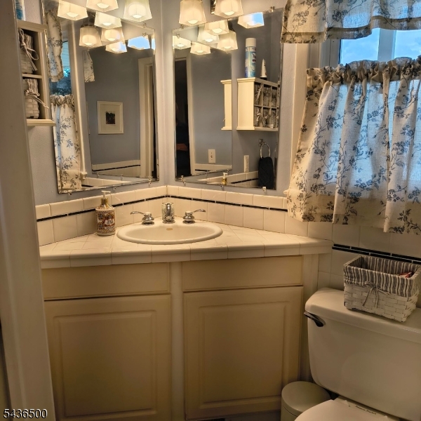 Half Bath Foyer