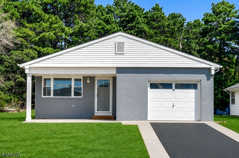 47 Doral Dr
