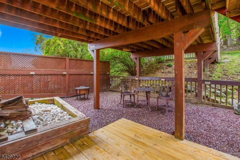 Lower Deck