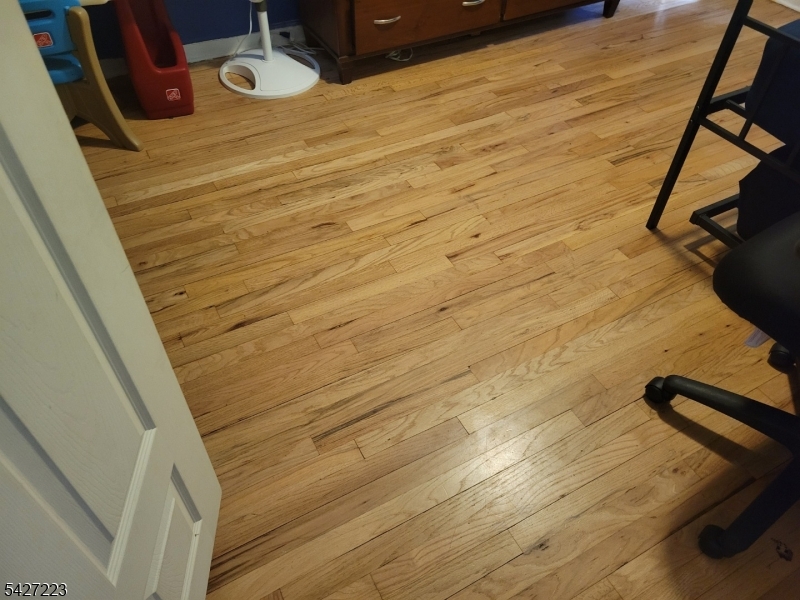 HARDWOOD FLOORS