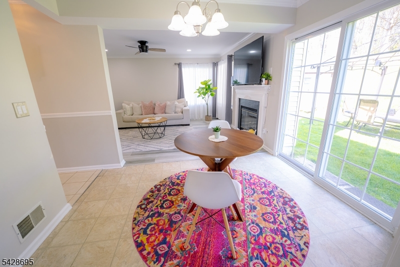 breakfast area
