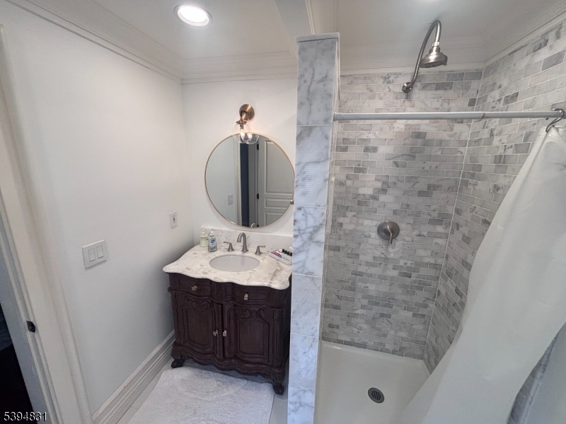 Full Bathroom 2nd floor