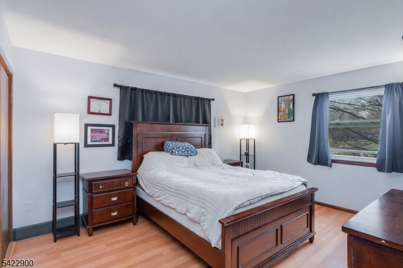 Large Bedroom