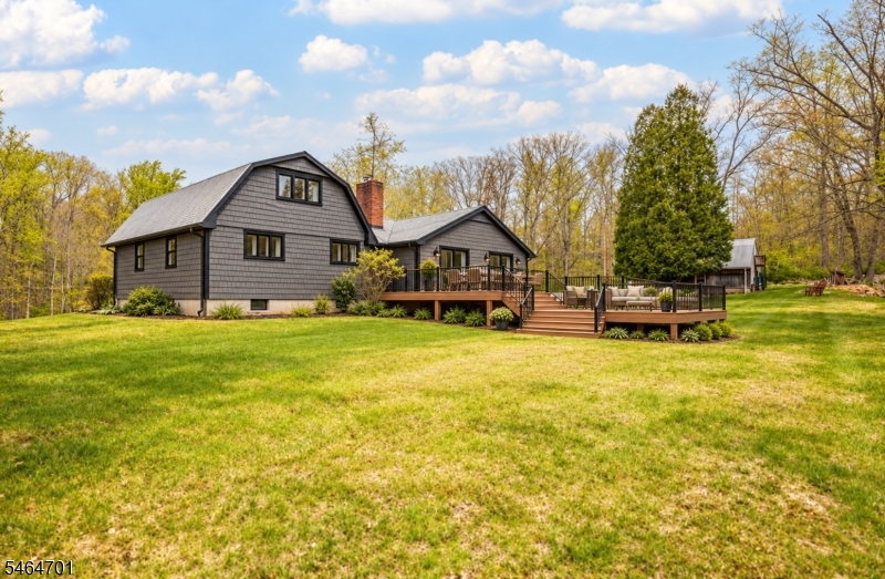 49 Frog Hollow Rd