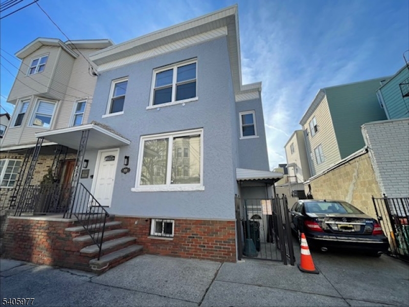 332 Lafayette St, Newark City, NJ 07105 Listing Photo  0