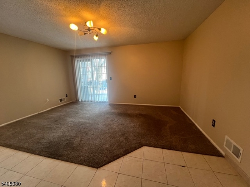 540 Holly Ct, Mahwah Twp., NJ 07430 Listing Photo  0