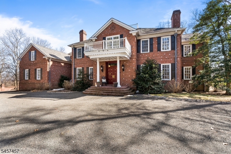 1 Hillview Drive