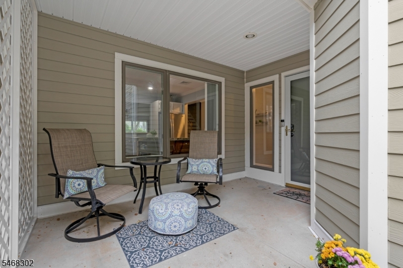 84 Hagerman Ct