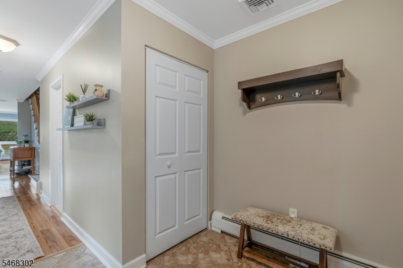 84 Hagerman Ct