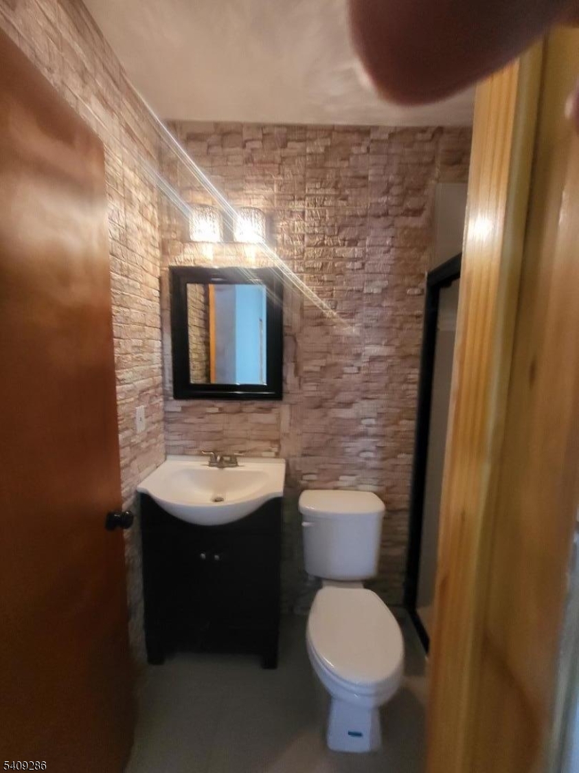Main Bath