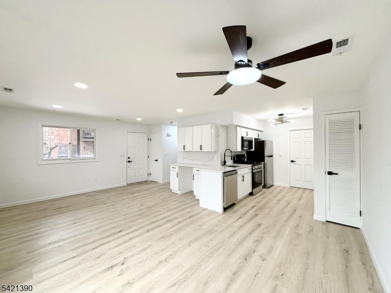 1 Beaver Creek Dr, #1, Vernon Twp., NJ 07462 Listing Photo  0