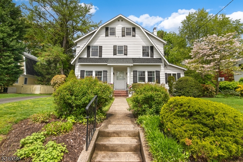 11 Pine Terrace West, Millburn Twp., NJ 07078 Listing Photo  0