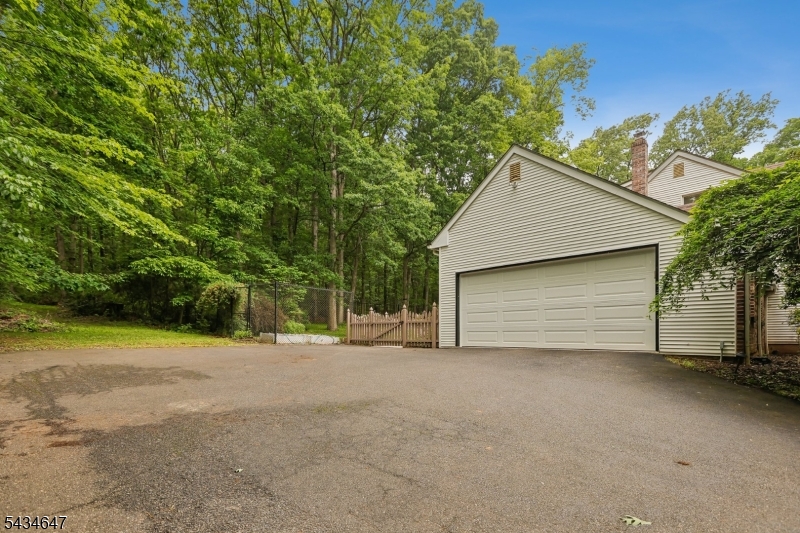 NEW - double garage door