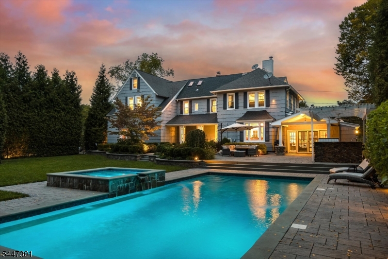 771 Valley Rd