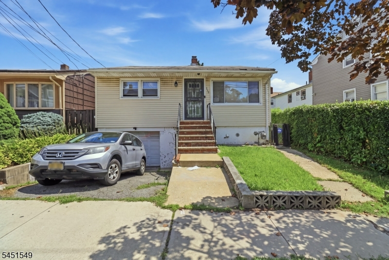 312 Stuyvesant Ave
