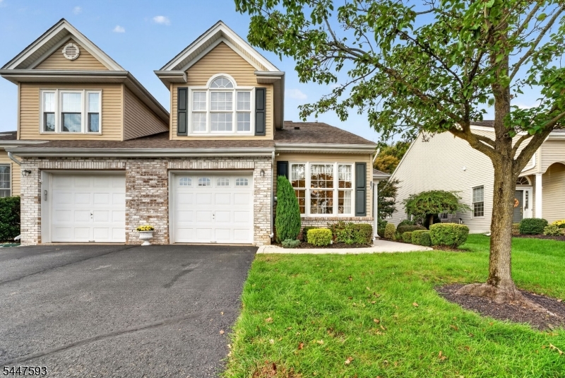 87 Saratoga Ct