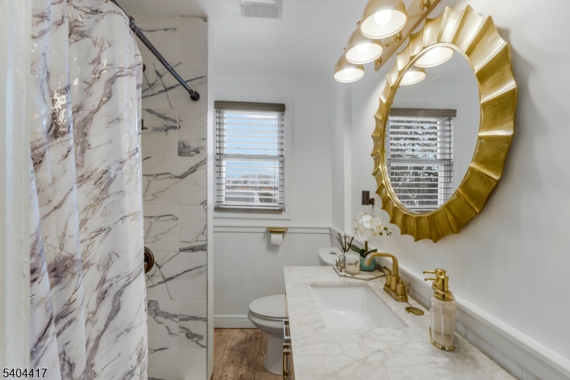 Main Bath